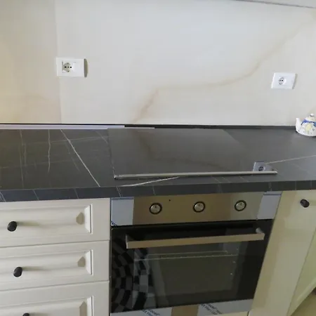 公寓 Cozy Near Center, Xhamlliku