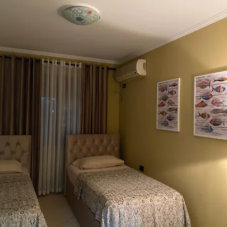 Cozy Near Center, Xhamlliku 公寓 地拉那