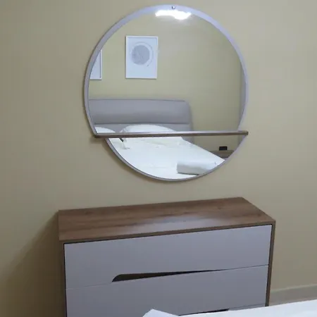 Appartement Cozy Near Center, Xhamlliku *