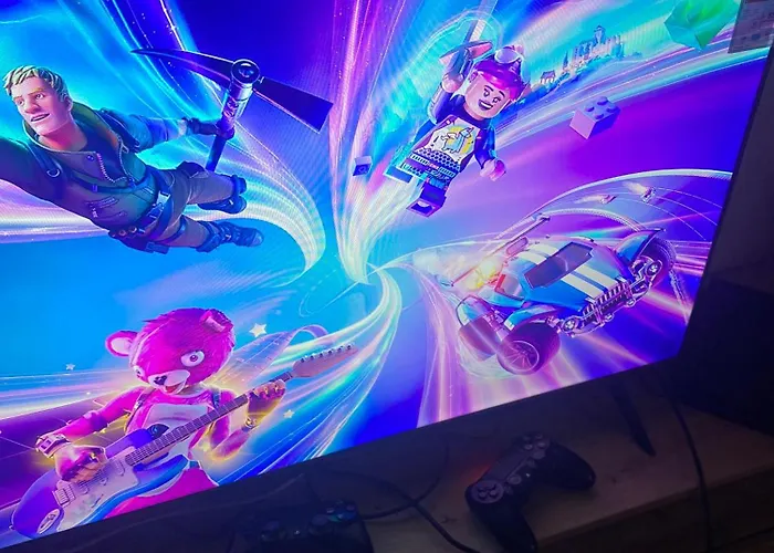 Cozy Near Center, Xhamlliku Lägenhet *