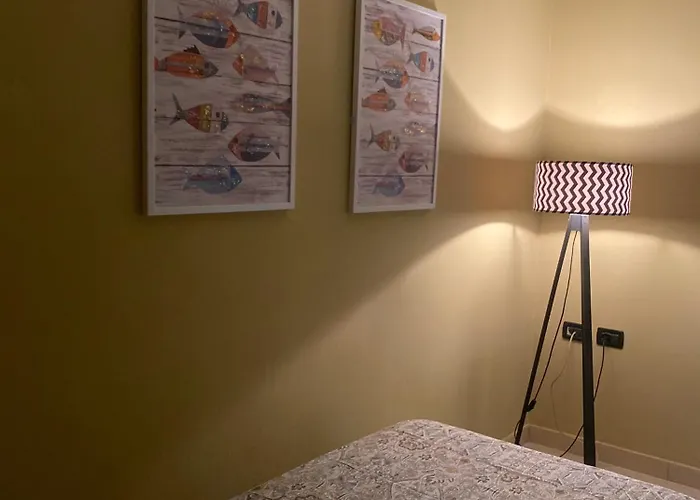 Cozy Near Center, Xhamlliku Lägenhet Tirana